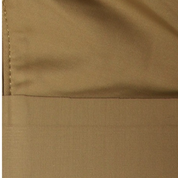 Olive seamless Bralette with cross back strap - Picture 4 of 5